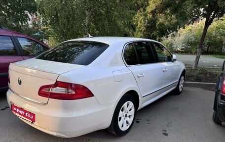 Skoda Superb III рестайлинг, 2011 год, 1 030 000 рублей, 3 фотография