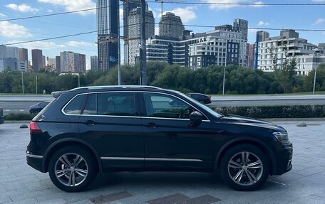 Volkswagen Tiguan II, 2018 год, 3 150 000 рублей, 8 фотография