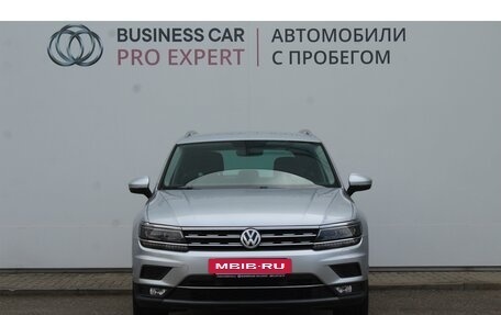 Volkswagen Tiguan II, 2017 год, 2 930 000 рублей, 2 фотография