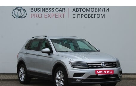 Volkswagen Tiguan II, 2017 год, 2 930 000 рублей, 3 фотография