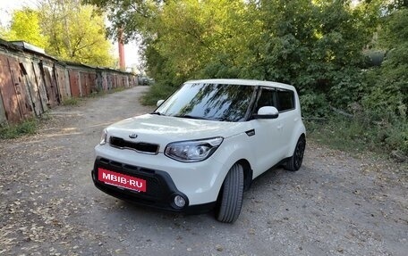 KIA Soul II рестайлинг, 2016 год, 1 700 000 рублей, 2 фотография