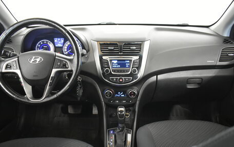 Hyundai Solaris II рестайлинг, 2015 год, 949 000 рублей, 7 фотография