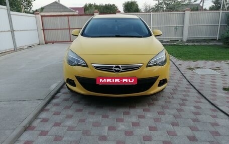 Opel Astra J, 2013 год, 1 030 000 рублей, 4 фотография