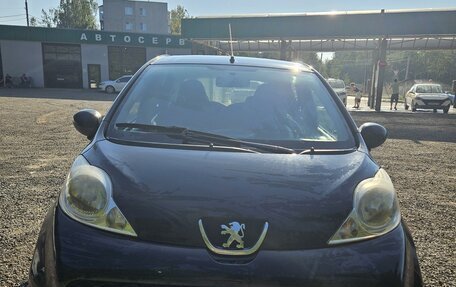 Peugeot 107 I рестайлинг, 2011 год, 350 000 рублей, 12 фотография