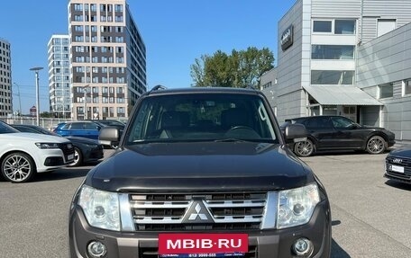 Mitsubishi Pajero IV, 2012 год, 1 950 000 рублей, 2 фотография