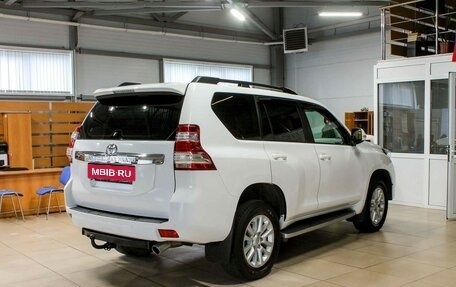 Toyota Land Cruiser Prado 150 рестайлинг 2, 2014 год, 3 249 000 рублей, 6 фотография