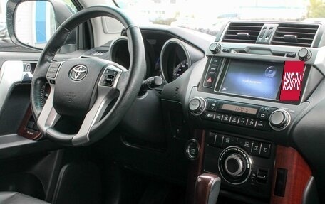 Toyota Land Cruiser Prado 150 рестайлинг 2, 2014 год, 3 249 000 рублей, 15 фотография