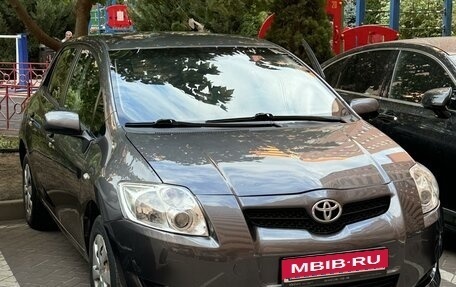 Toyota Auris II, 2009 год, 1 100 000 рублей, 1 фотография