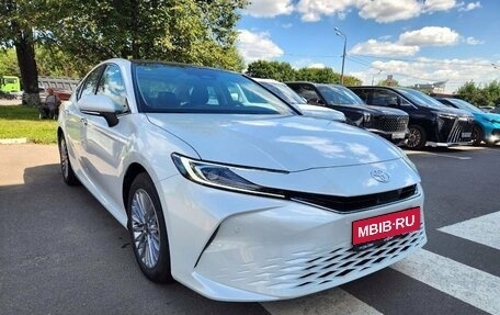 Toyota Camry, 2024 год, 4 699 000 рублей, 2 фотография