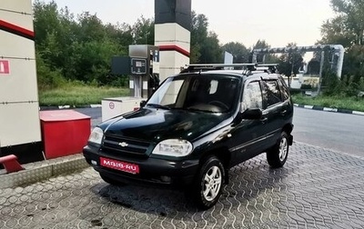 Chevrolet Niva I рестайлинг, 2004 год, 300 000 рублей, 1 фотография