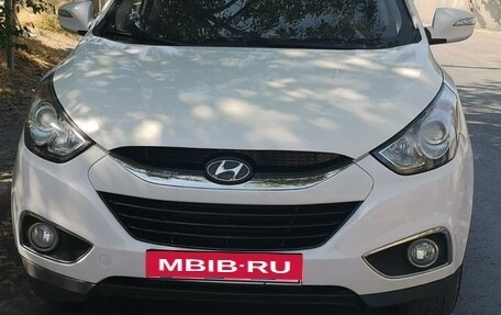 Hyundai ix35 I рестайлинг, 2013 год, 1 300 000 рублей, 1 фотография