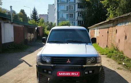 Mitsubishi Pajero III рестайлинг, 1998 год, 1 400 000 рублей, 1 фотография