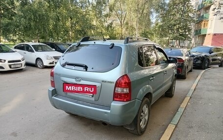 Hyundai Tucson III, 2008 год, 850 000 рублей, 3 фотография