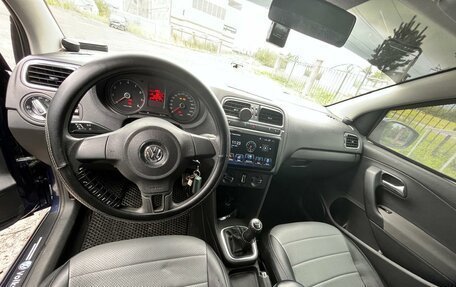 Volkswagen Polo VI (EU Market), 2011 год, 680 000 рублей, 14 фотография