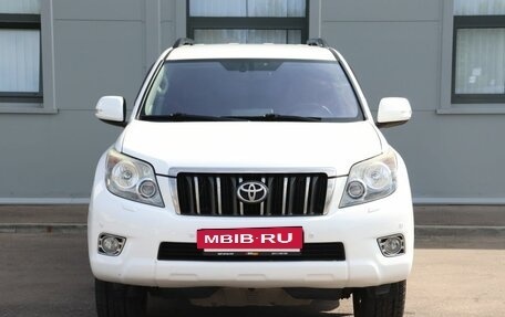 Toyota Land Cruiser Prado 150 рестайлинг 2, 2011 год, 2 750 000 рублей, 2 фотография