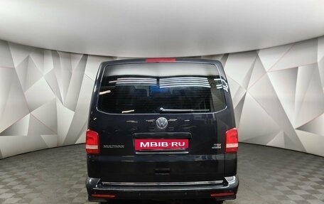 Volkswagen Multivan T5, 2013 год, 2 448 000 рублей, 8 фотография