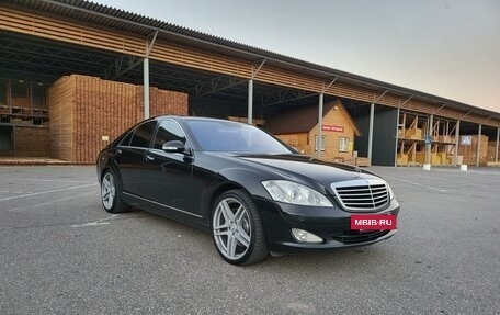 Mercedes-Benz S-Класс, 2006 год, 1 265 000 рублей, 3 фотография