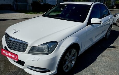 Mercedes-Benz C-Класс, 2013 год, 1 745 000 рублей, 2 фотография