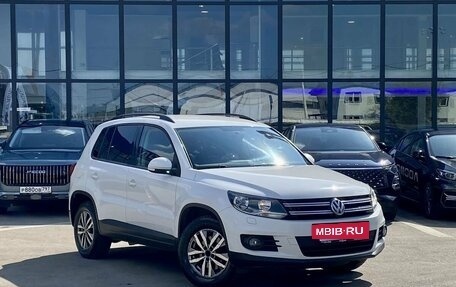 Volkswagen Tiguan I, 2012 год, 1 283 200 рублей, 3 фотография