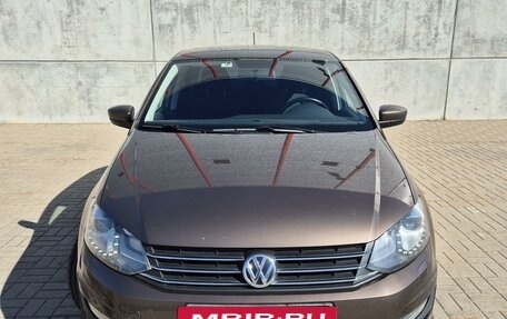 Volkswagen Polo VI (EU Market), 2015 год, 1 250 000 рублей, 2 фотография