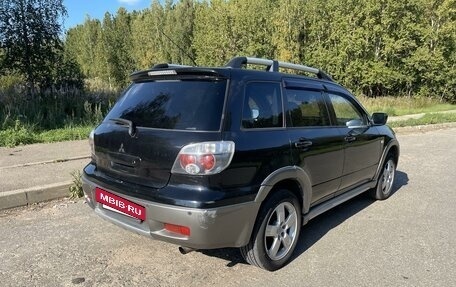 Mitsubishi Outlander III рестайлинг 3, 2005 год, 665 000 рублей, 4 фотография