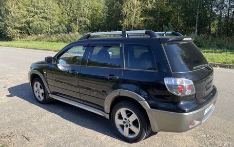 Mitsubishi Outlander III рестайлинг 3, 2005 год, 665 000 рублей, 6 фотография