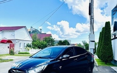 Hyundai Solaris II рестайлинг, 2012 год, 730 000 рублей, 1 фотография