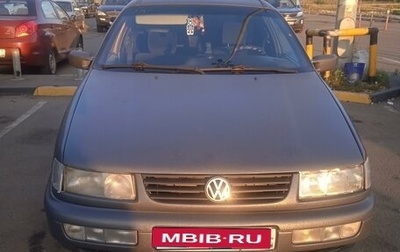 Volkswagen Passat B4, 1994 год, 240 000 рублей, 1 фотография