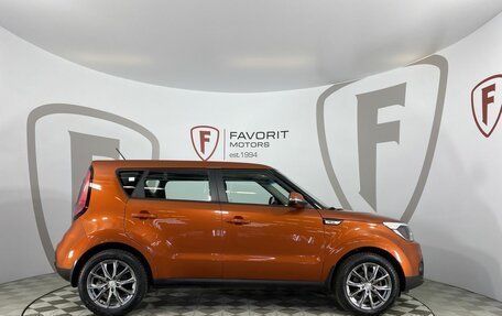 KIA Soul II рестайлинг, 2017 год, 1 950 000 рублей, 4 фотография