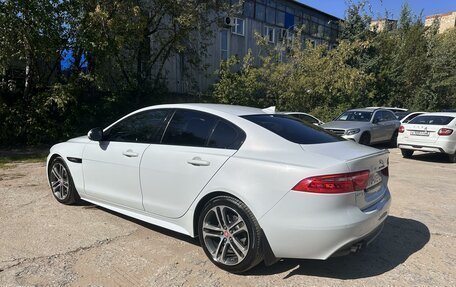 Jaguar XE I рестайлинг, 2015 год, 2 300 000 рублей, 3 фотография