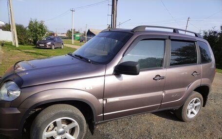 Chevrolet Niva I рестайлинг, 2014 год, 685 000 рублей, 5 фотография