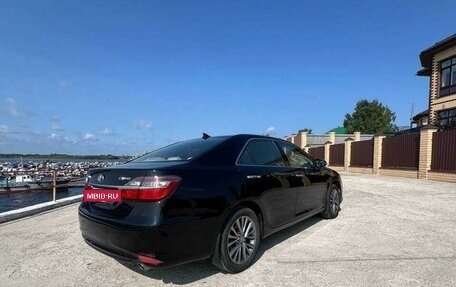 Toyota Camry, 2017 год, 2 500 000 рублей, 2 фотография