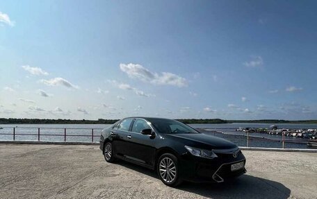 Toyota Camry, 2017 год, 2 500 000 рублей, 9 фотография