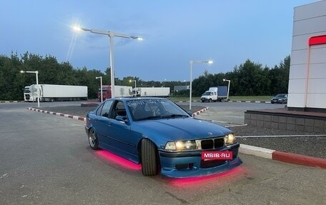 BMW 3 серия, 1993 год, 499 999 рублей, 2 фотография