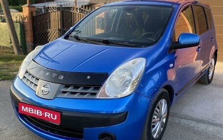 Nissan Note II рестайлинг, 2006 год, 600 000 рублей, 2 фотография