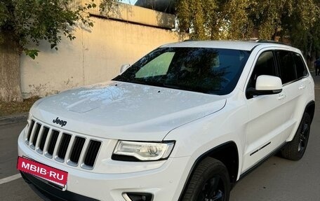 Jeep Grand Cherokee, 2014 год, 3 390 000 рублей, 13 фотография