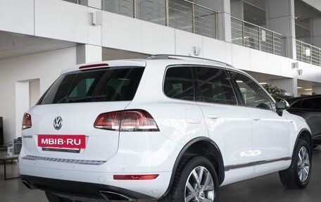 Volkswagen Touareg III, 2014 год, 2 600 000 рублей, 5 фотография