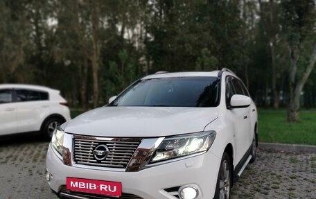 Nissan Pathfinder, 2015 год, 2 850 000 рублей, 5 фотография