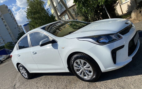 KIA Rio IV, 2018 год, 1 250 000 рублей, 7 фотография