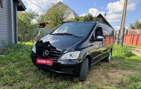 Mercedes-Benz Viano, 2011 год, 2 300 000 рублей, 2 фотография