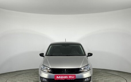 Volkswagen Polo VI (EU Market), 2018 год, 1 360 000 рублей, 2 фотография