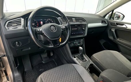 Volkswagen Tiguan II, 2017 год, 2 274 000 рублей, 8 фотография