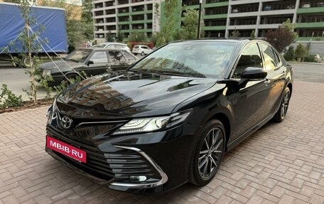 Toyota Camry, 2023 год, 4 200 000 рублей, 6 фотография