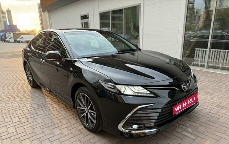 Toyota Camry, 2023 год, 4 200 000 рублей, 5 фотография