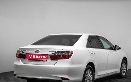 Toyota Camry, 2016 год, 2 330 000 рублей, 5 фотография