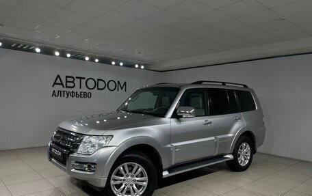 Mitsubishi Pajero IV, 2018 год, 3 560 000 рублей, 2 фотография