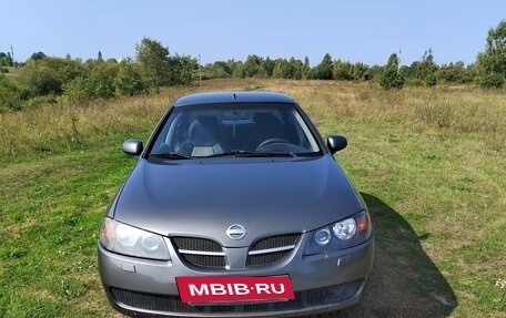 Nissan Almera, 2002 год, 310 000 рублей, 2 фотография