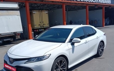 Toyota Camry, 2018 год, 2 500 000 рублей, 1 фотография