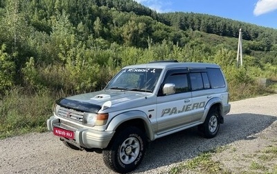 Mitsubishi Pajero III рестайлинг, 1994 год, 530 000 рублей, 1 фотография