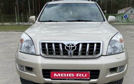 Toyota Land Cruiser Prado 120 рестайлинг, 2007 год, 2 350 000 рублей, 1 фотография